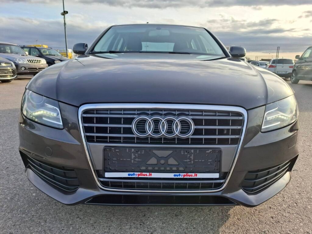 Audi A4 1.8TFSI 2012m Išsimokėtinai nuo 82€/mėn.