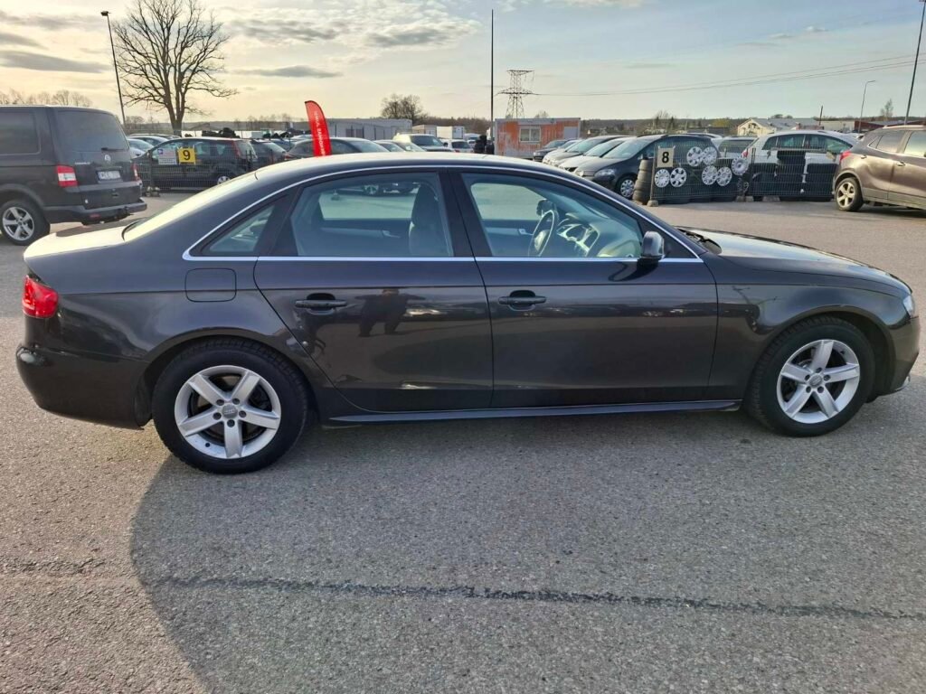 Audi A4 1.8TFSI 2012m Išsimokėtinai nuo 82€/mėn.
