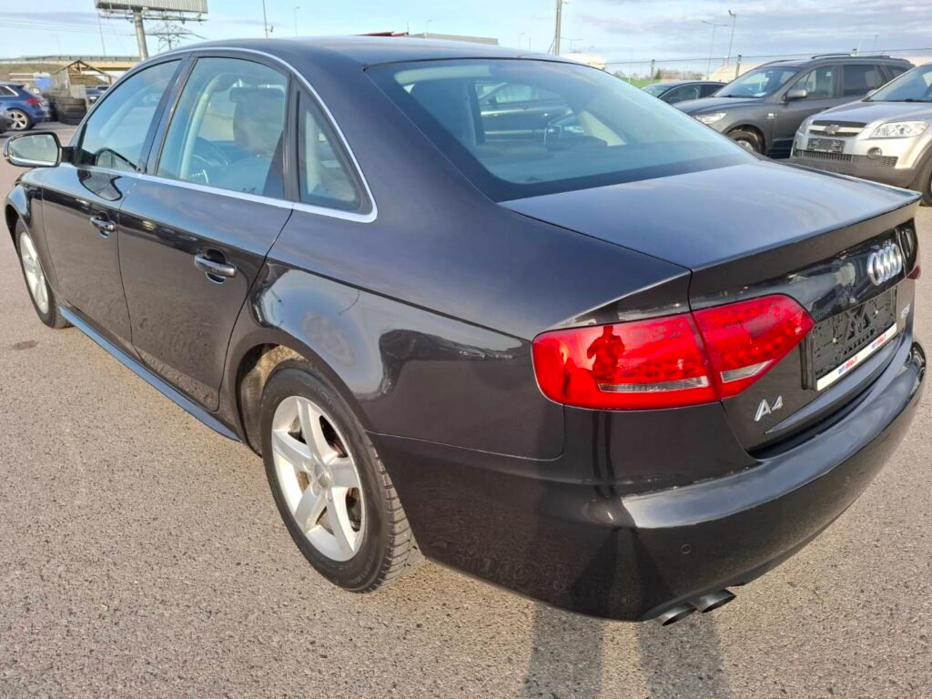 Audi A4 1.8TFSI 2012m Išsimokėtinai nuo 82€/mėn.