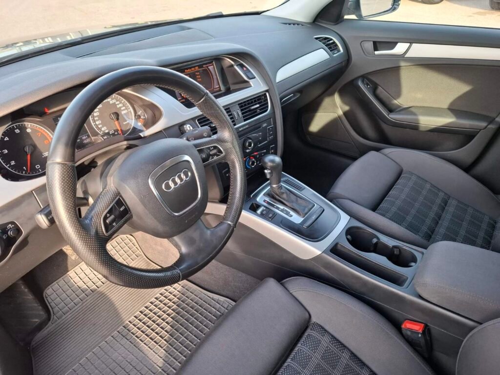 Audi A4 1.8TFSI 2012m Išsimokėtinai nuo 82€/mėn.