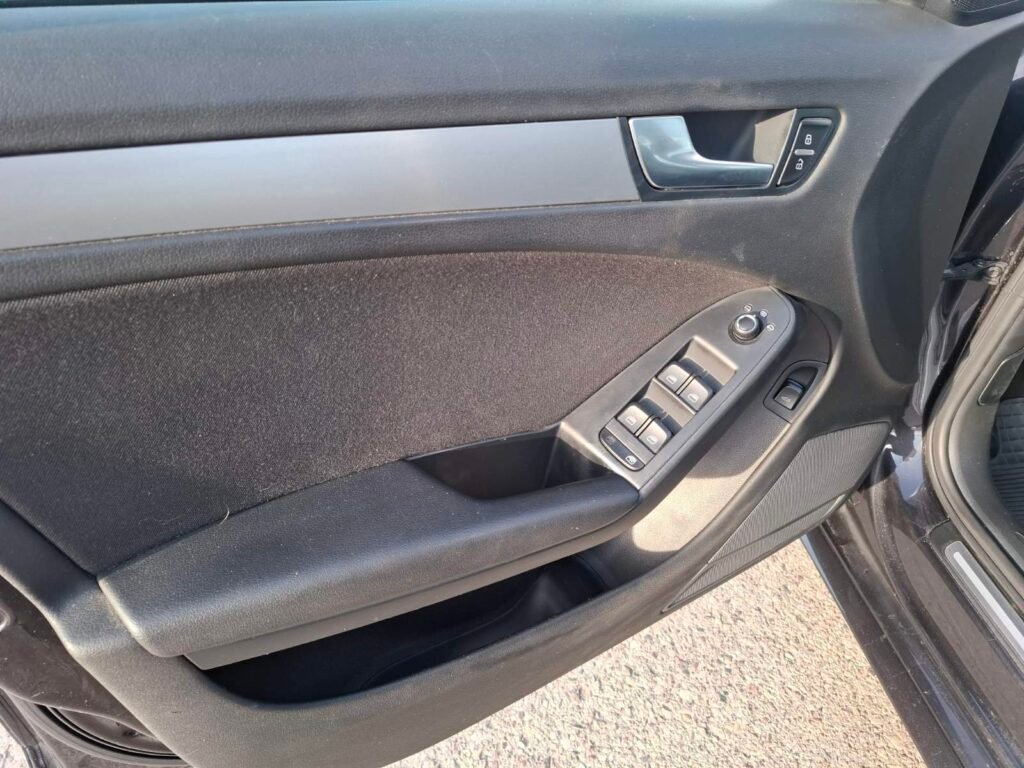 Audi A4 1.8TFSI 2012m Išsimokėtinai nuo 82€/mėn.